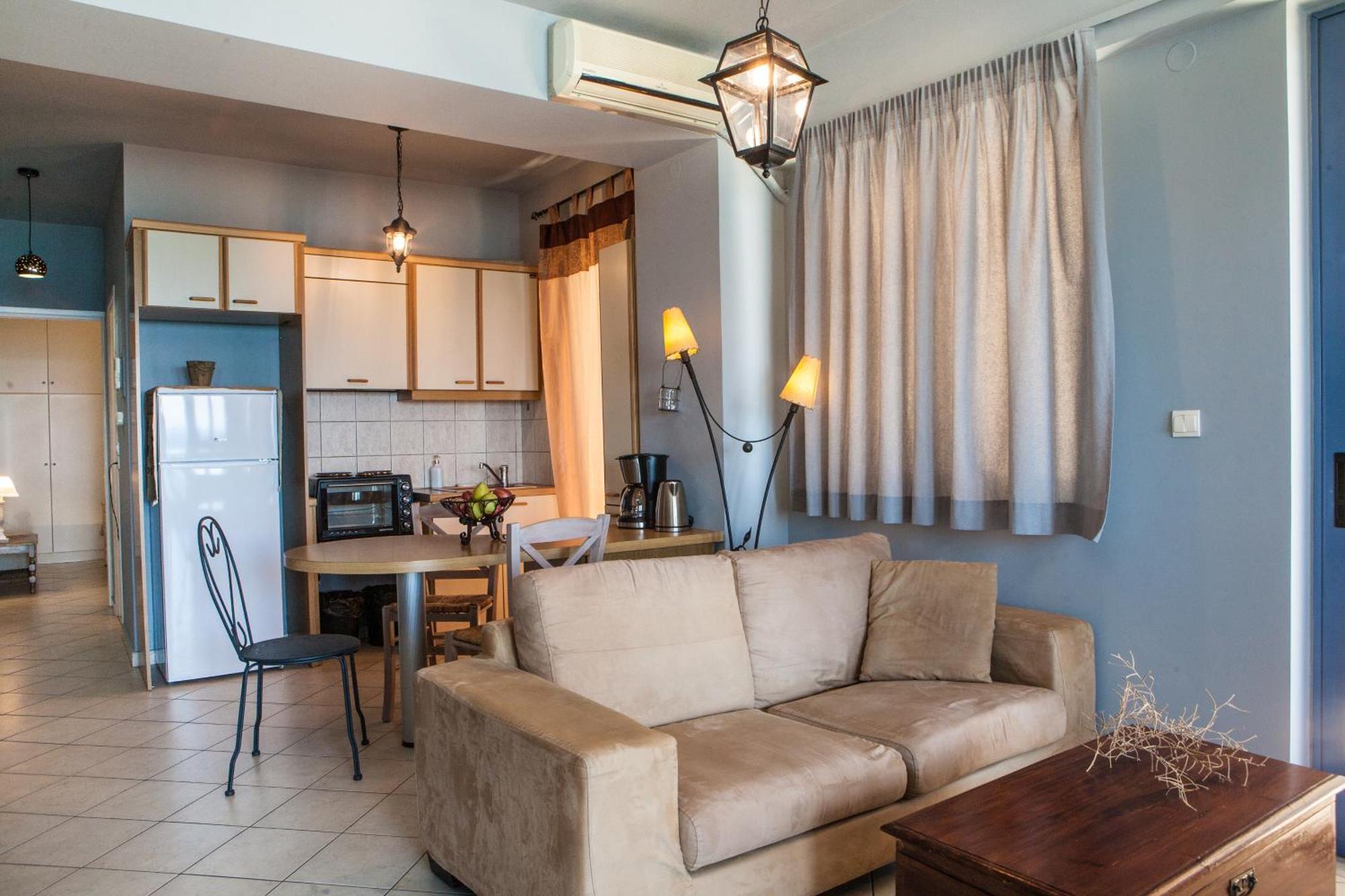Nais Apartments & Studios Chania  Phòng bức ảnh