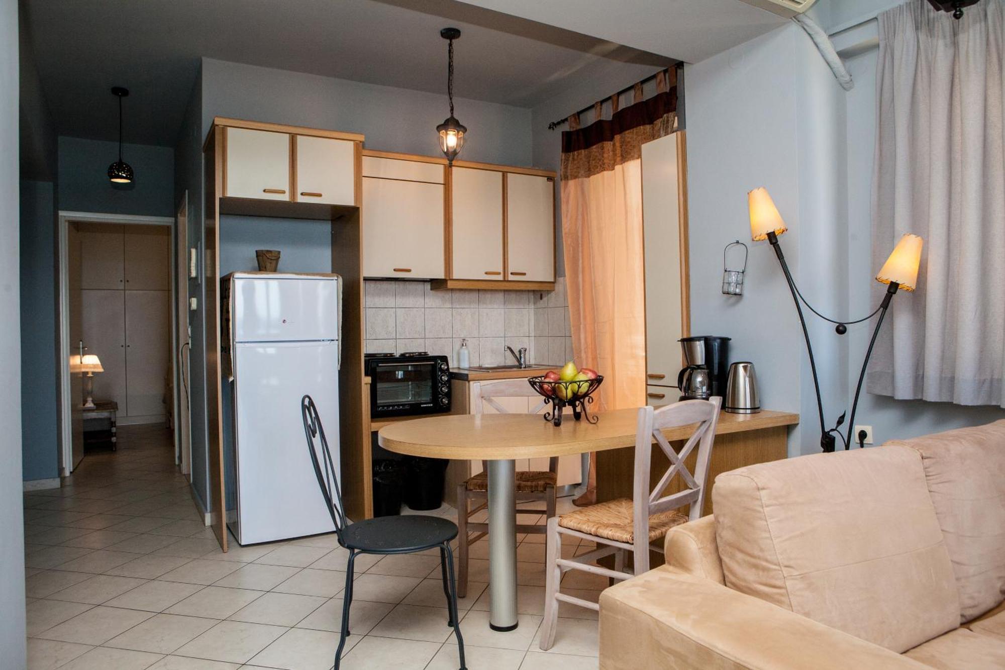 Nais Apartments & Studios Chania  Phòng bức ảnh